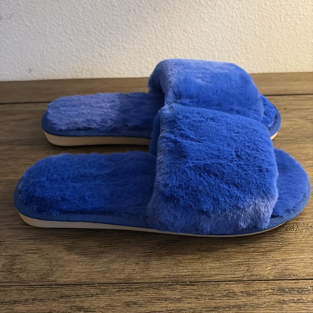 NEW Lot of 2x [SHEIN] Plush Slip-On Slippers & Gladiator Sandals Womens Sz 8/9 - Picture 4 of 14